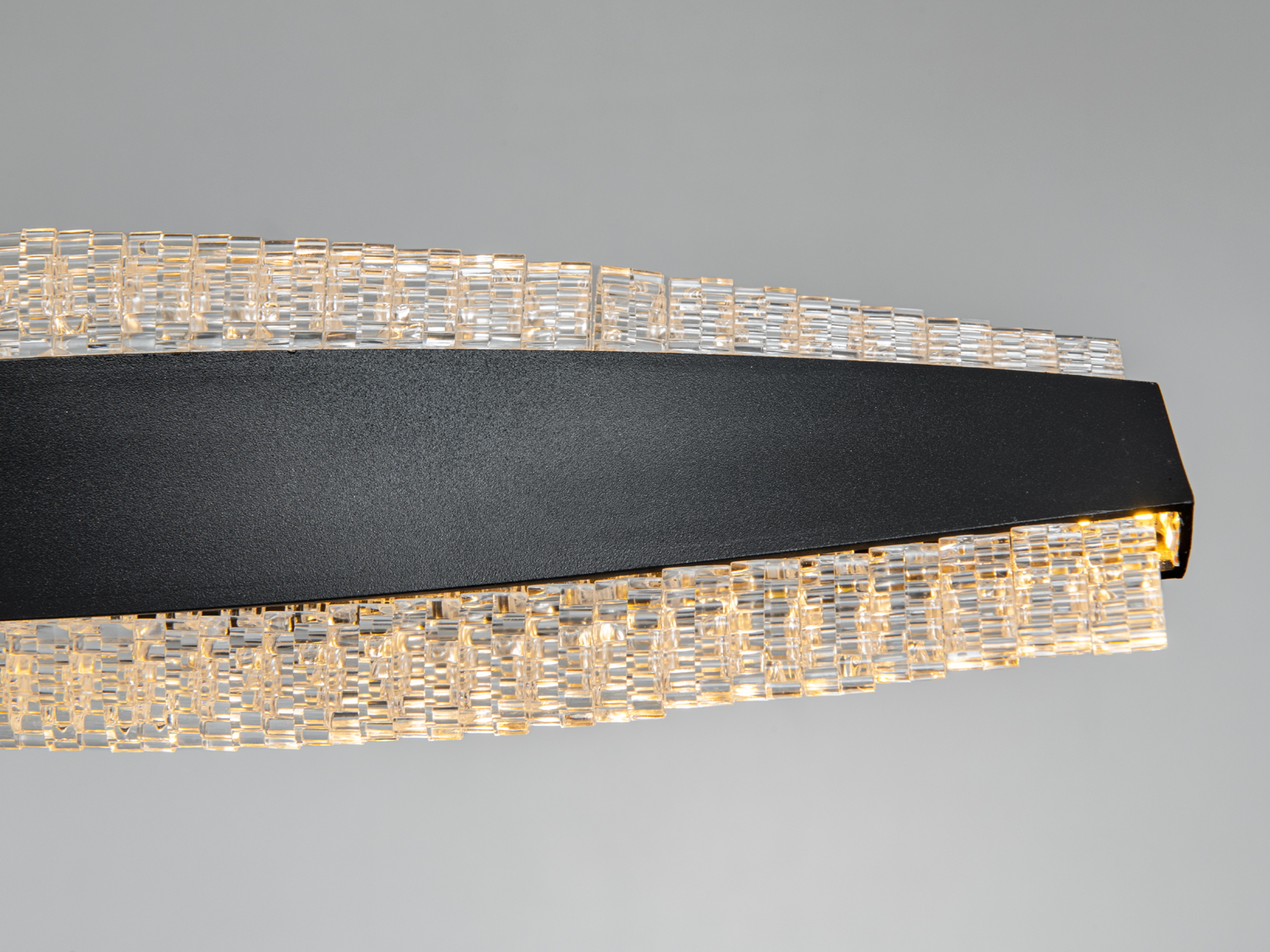 Світлодіодна підвісна люстра LED XH1004 чорна 50 Вт для 9 м²