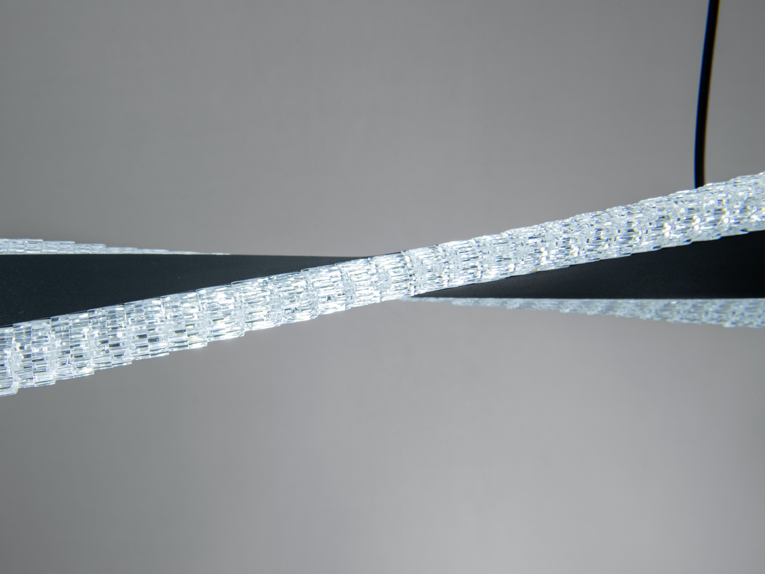 LED підвісна люстра Diasha чорна 58 Вт освітлення до 10 м²