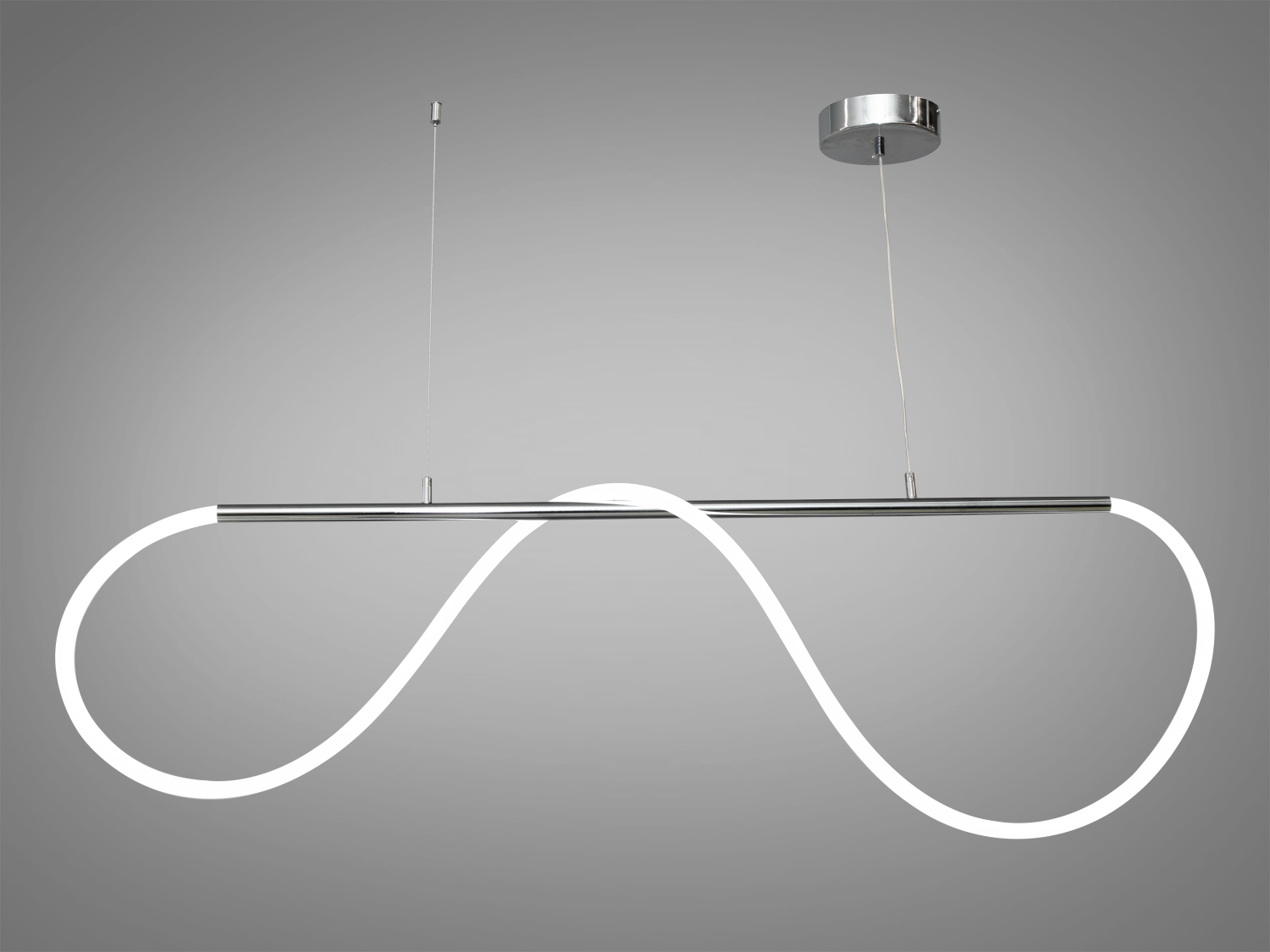 Завдяки кріпленню на монтажну планку вона легко інтегрується у будь-який тип стелі, залишаючись практично непомітною та акцентуючи увагу на своїй витонченій формі.