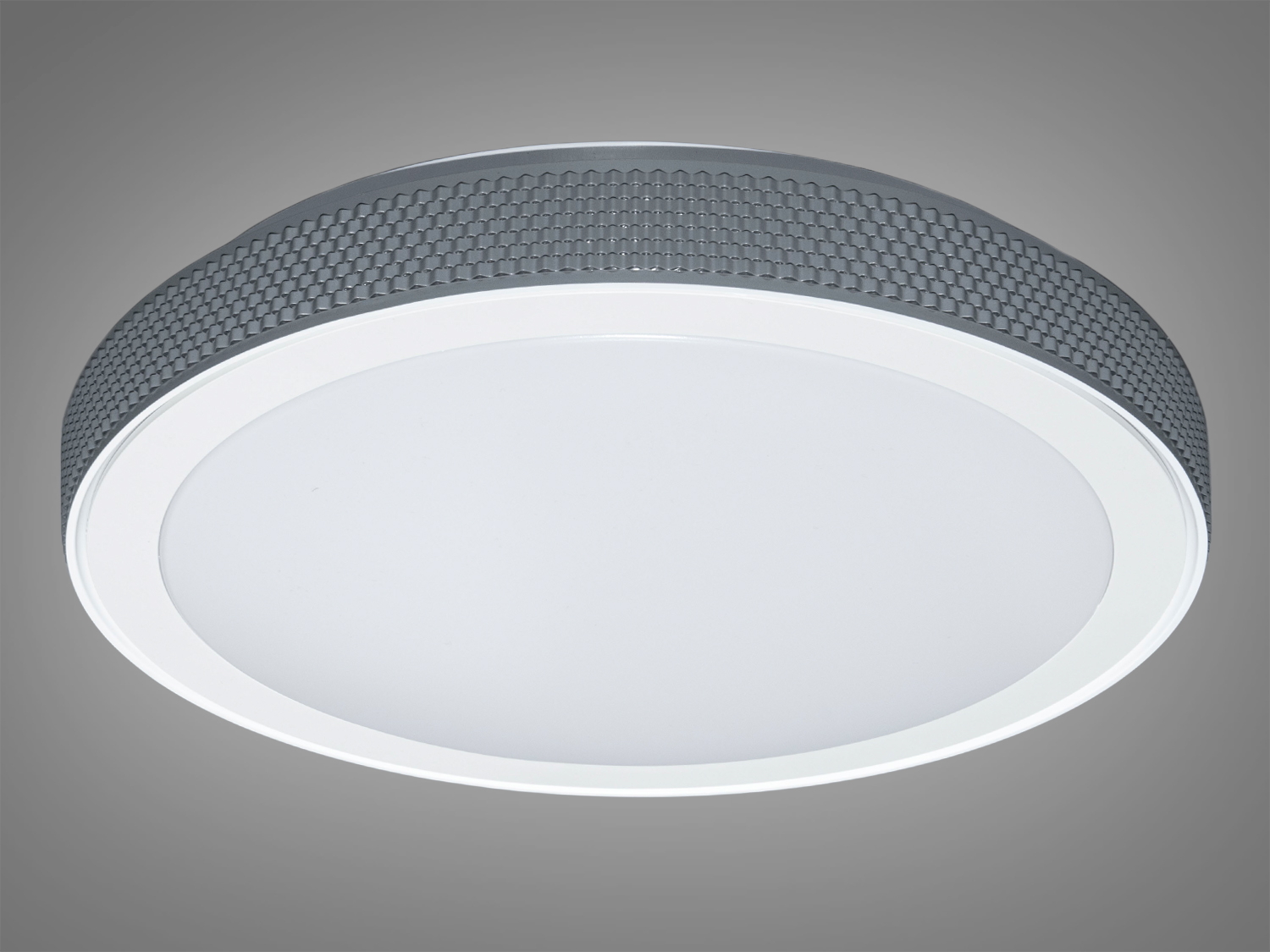 Стильна світлодіодна смарт люстра в кухню без пульта також застосовується для залу, вітальні, кухні, спальні, їдальні, дитячої, оскільки відсутні елементи, що б'ються. Світлодіодний смарт-світильник можна застосувати в наступних стилях інтер'єру: модерн, хай-тек, скандинавський, а також у традиційніших налаштуваннях, де він внесе свіже дихання інновацій.
Головна особливість цієї люстри-пігулки полягає в тому, що вона сконцентрована на основному - якісному освітленні та має потужність 52Вт. Є ідеальним балансом між стилем і функціональністю, що забезпечує яскраве та ефективне освітлення навіть у великих приміщеннях.
LED люстра виготовлена ​​з міцного акрилу, який служить одночасно корпусом та розсіювачем, гарантуючи рівномірне та приємне світло без сліпучих ефектів. Цей матеріал забезпечує довговічність та стійкість світильника до механічних пошкоджень.
Незважаючи на відсутність пульта дистанційного керування, на відміну від смарт-люстра, ця люстра легко керується за допомогою стандартного вимикача. Кожне включення або вимкнення перемикає режими освітлення, пропонуючи три варіанти світла: теплий 3200К, холодний 6000К та нейтральний 4100К.
Універсальне кріплення підходить для стель будь-якого типу.